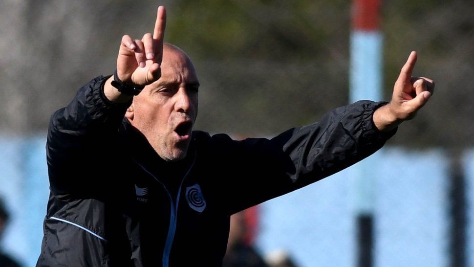 Mantener los pies sobre la tierra, esto recién empieza