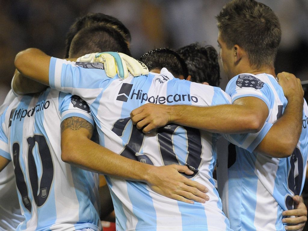 Racing sueña con el título
