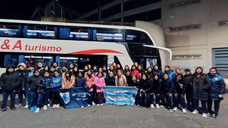 Fútbol femenino: cuatro categorías de Las Lobitas competirán en la Copa Salta La Linda