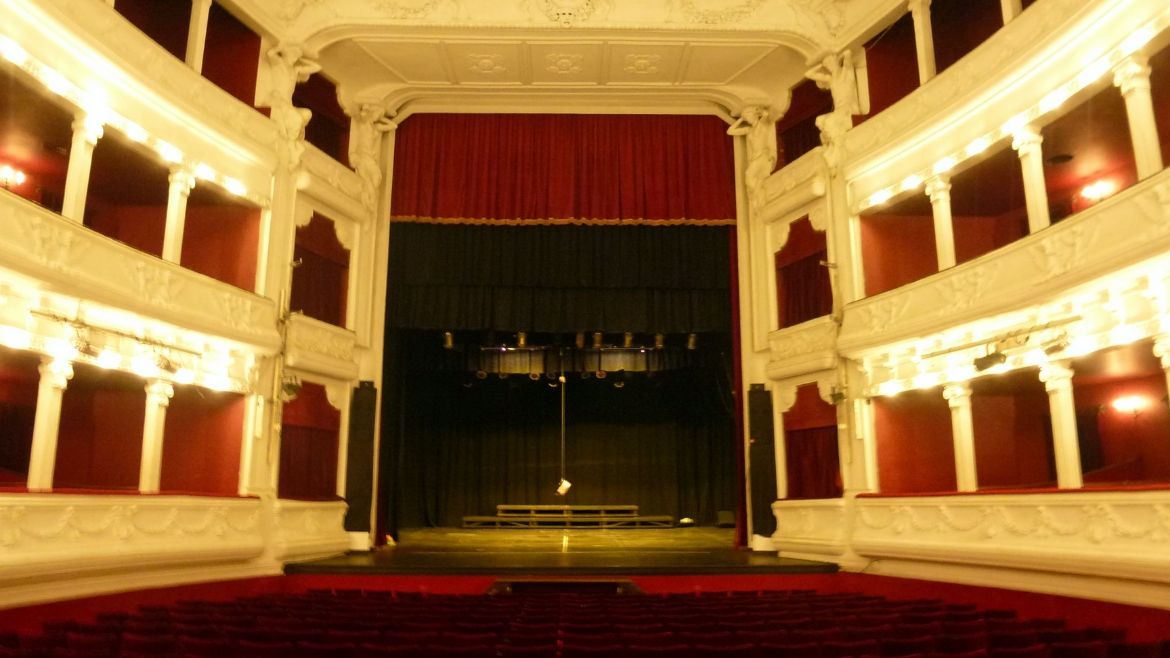 Todo Jujuy | teatro mitre.jpg
