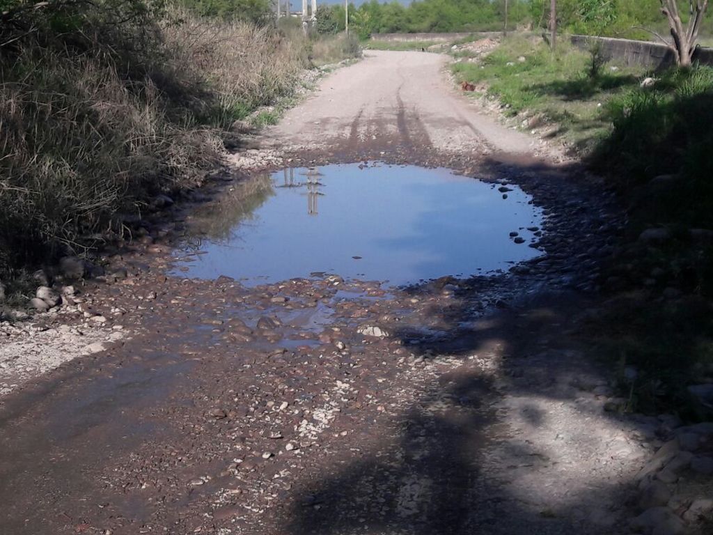 Vecinos piden el arreglo