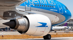 La Justicia de EE.UU. habilitó pedidos de embargo contra la Argentina por Aerolíneas
