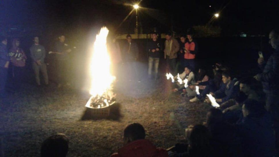 Afirman que la imagen de la Virgen apareció en las llamas de un fogón de Pentecostés