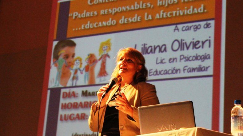 Educación sexual y familia, preparan dos charlas para el lunes y martes