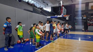 Juegos escolares 2023: campus de iniciación al básquet