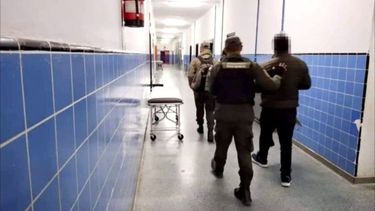 Transportaban 10 kilos de cocaína en el estómago y fueron detenidos en La Quiaca