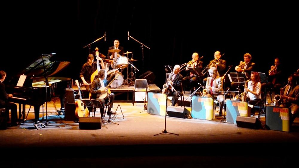 Mozarteum Jujuy cierra su temporada con la actuación de la Antigua Jazz Band     