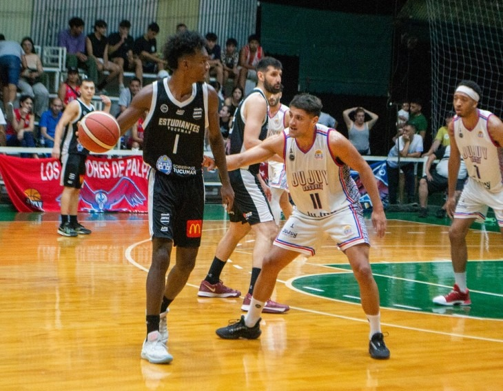 Jujuy Básquet perdió en Tucumán ante Estudiantes