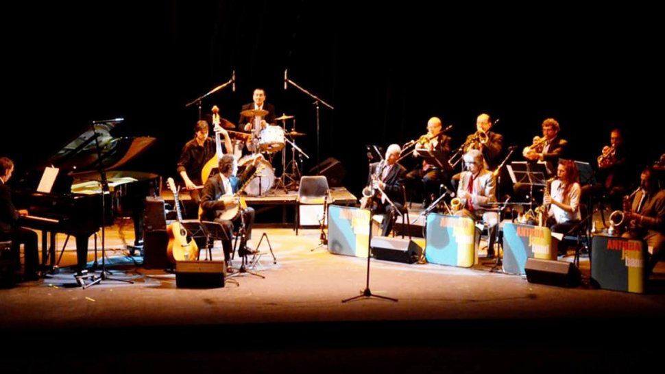 Mozarteum Jujuy cierra su temporada con la actuación de la Antigua Jazz Band     
