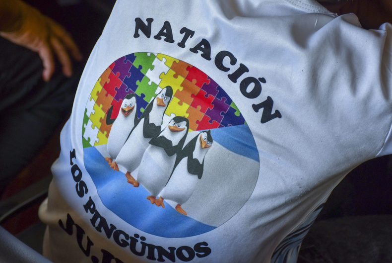La historia de Mario Suruguay y Fundación Los Pingüinos: natación, inclusión y superación en Jujuy