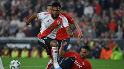 River ante Independiente.