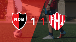 Newell`s y Unión se reparten los puntos y empatan 1-1