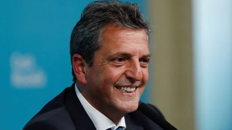 FMI: Massa anunció que rediscutirá el acuerdo