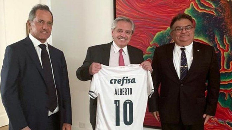 Alberto Fernández recibió a Viana Rocha, hombre clave del Gobierno de Jair Bolsonaro Alberto Fernández, Viana Rocha y el embajador Daniel Scioli.
