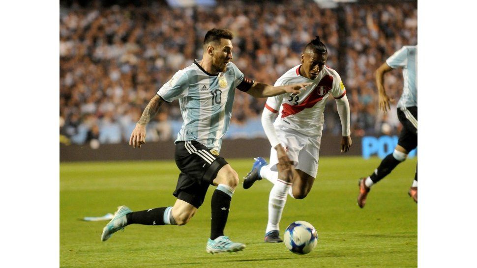 Messi vs Perú