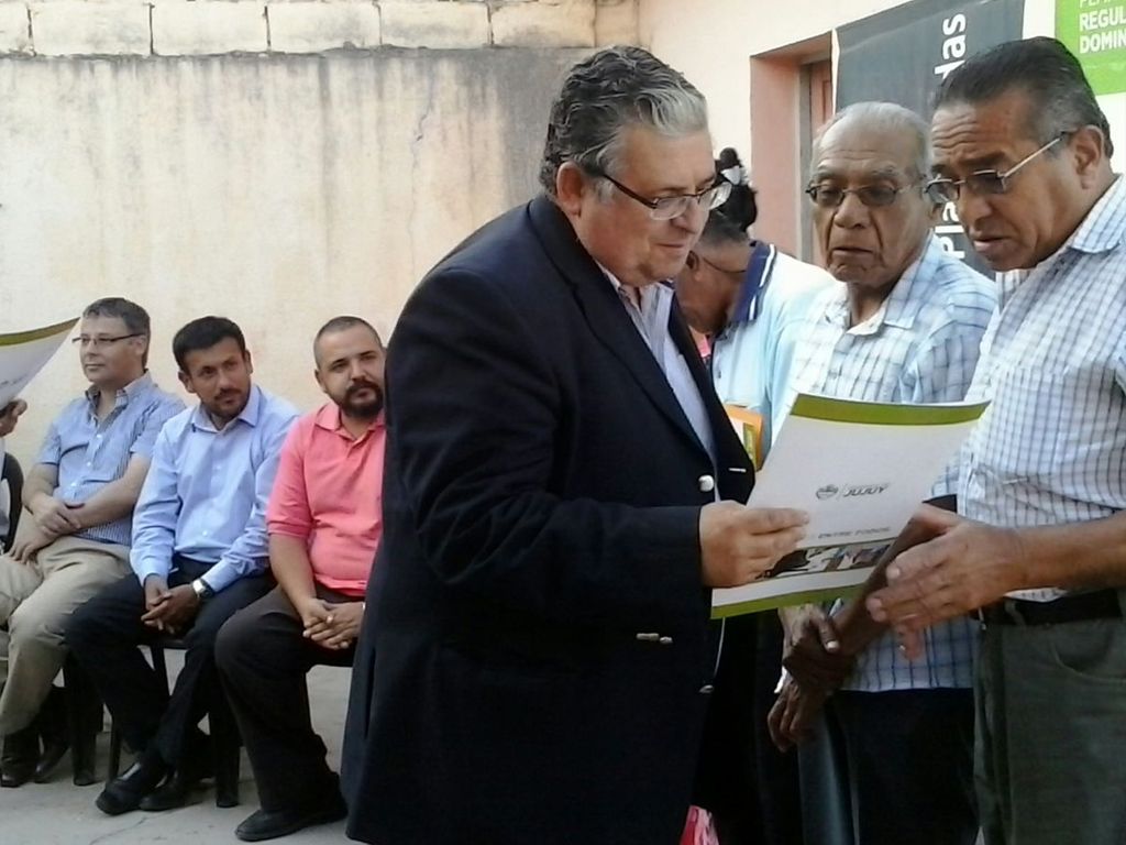Entrega de escrituras