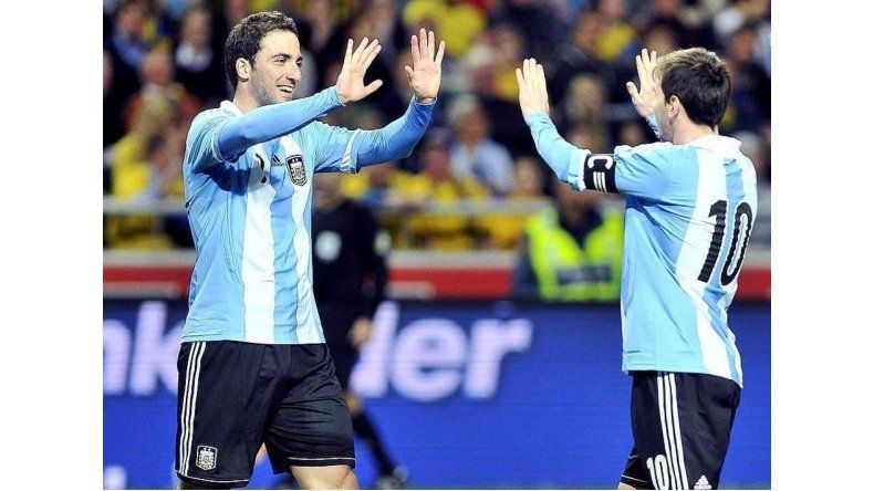 Higuain y Messi