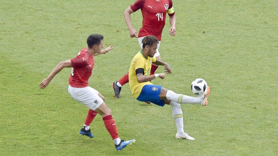 brasil goleo a austria y neymar fue otra vez la figura
