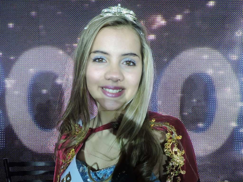 Iris Solari - Reina 2015