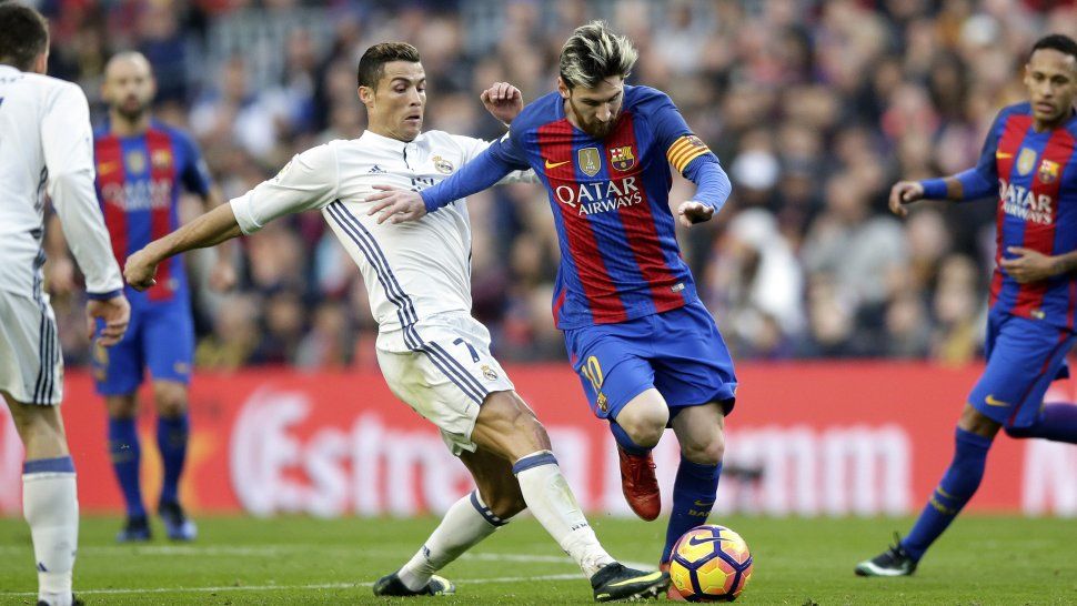 Un clásico picante: Lionel Messi  y Cristiano Ronaldo definen al goleador del año