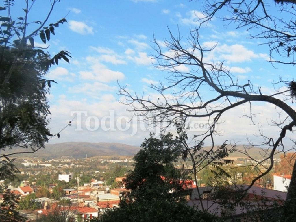 Cielo parcialmente nublado