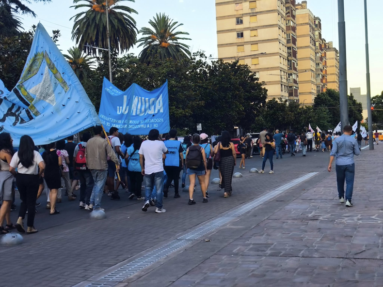 Marcha de los gremios en Jujuy.