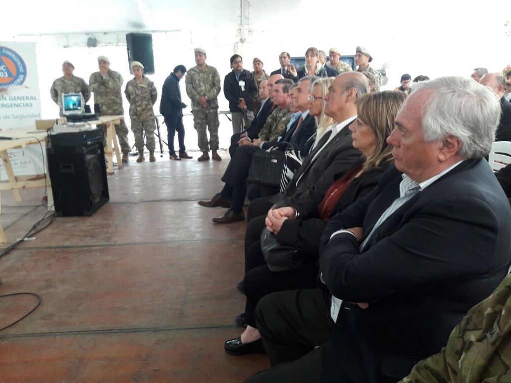 Morales y Aguad en el cierre