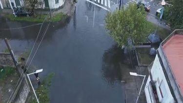 El temporal golpeó al AMBA y provocó destrozos y calles inundadas: qué dice el pronóstico para las próximas horas.