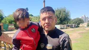 Un nene de 3 años se salvó gracias a la rápida acción de un policía. Un nene de 3 años se salvó gracias a la rápida acción de un policía.