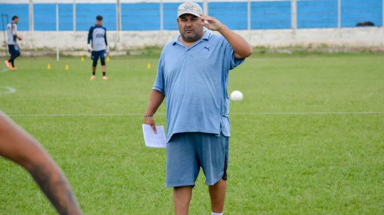 Asumió Federico Acuña en Talleres de Perico (Foto Facebook Talleres)