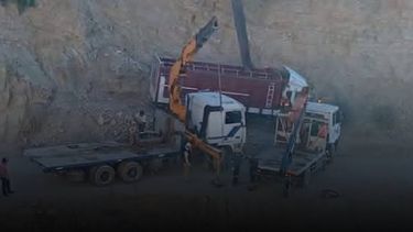 El siniestro provocó daños materiales y complicaciones en el tránsito hacia Tojo. Todavía no hay un informe oficial sobre heridos.
