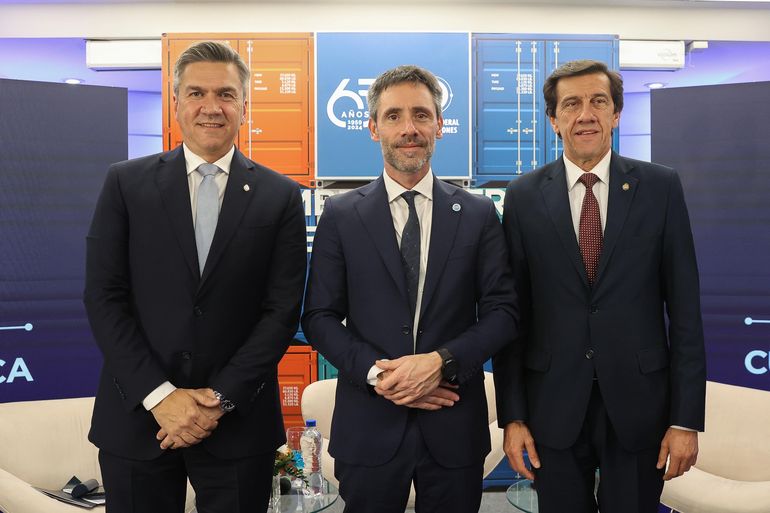 Carlos Sadir en la Cumbre Federal de Logística.