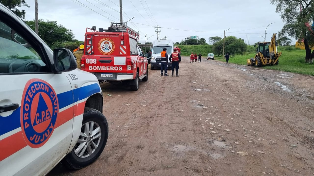 Operativo por fuga de gas en Perico