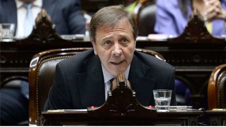 Diputado Oscar Zago LLA.jpg