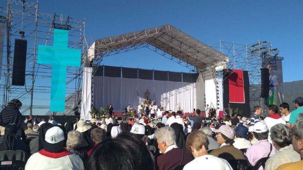 Beatificaron al obispo Angelelli y a tres mártires asesinados por la dictadura en 1976