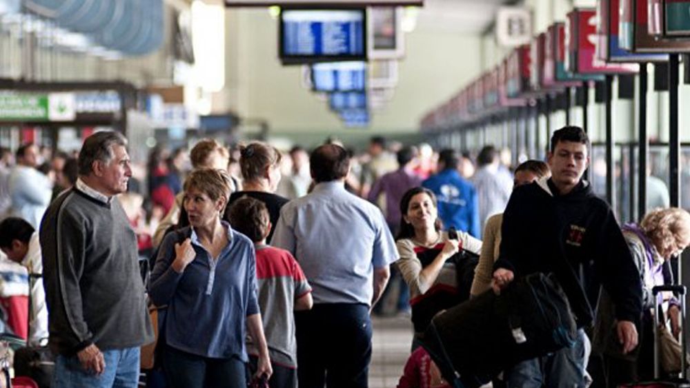 Turistas deberán reprogramar el feriado