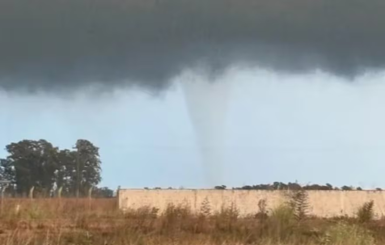 Un tornado arrasó una zona rural de Buenos Aires