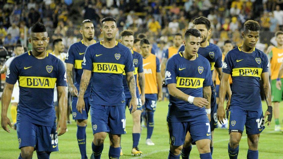 Boca perdió en Rosario, ya no está tan cómodo en la punta y sufre las lesiones