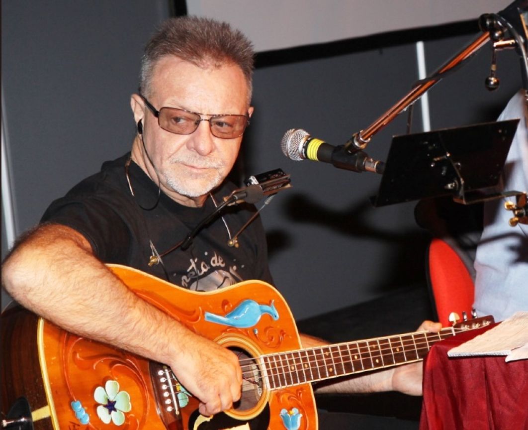 León Gieco