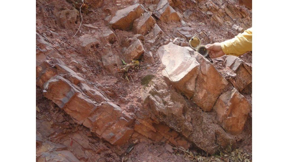 Geólogos chinos investigarán tierra en J