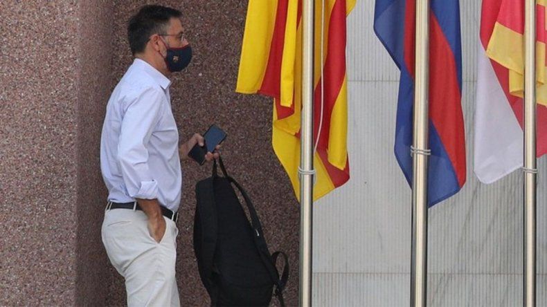 Liberaron al expresidente del Barcelona pero está complicado