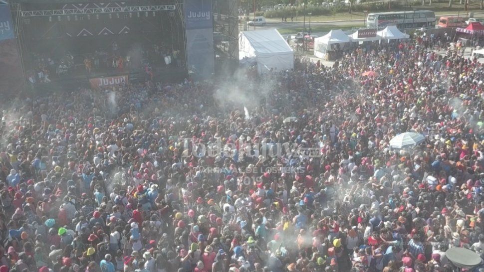 25 mil personas disfrutaron del primer día del Carnavalódromo en Ciudad Cultural