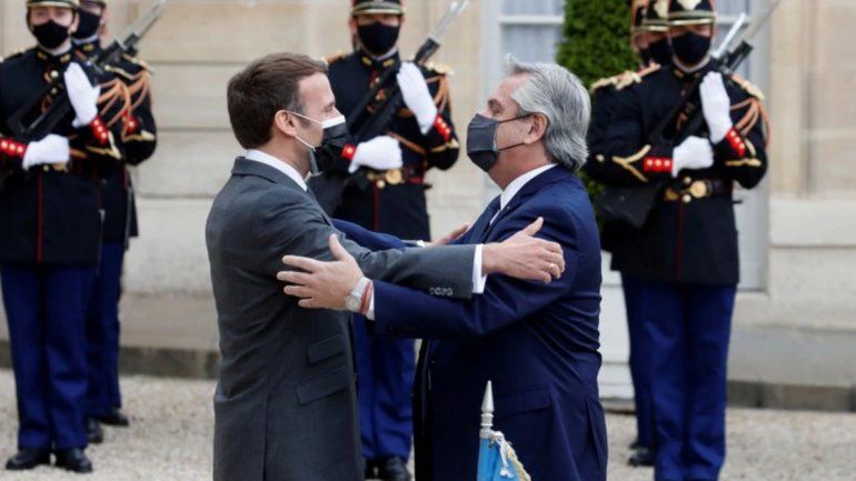 Macrón y Alberto, en París.