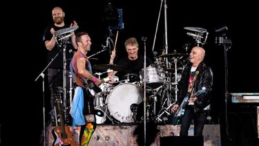 Coldplay y Soda Stereo compartieron escenario y deleitaron al público.