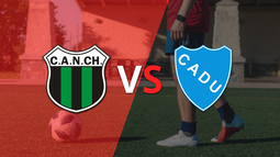 A Nueva Chicago le alcanzó con un gol para derrotar a Def. Unidos en el estadio República de Mataderos