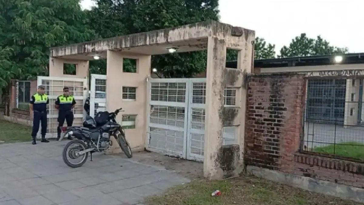 Tucumán: unalumno de 17 años llevó un arma cargada a la escuela