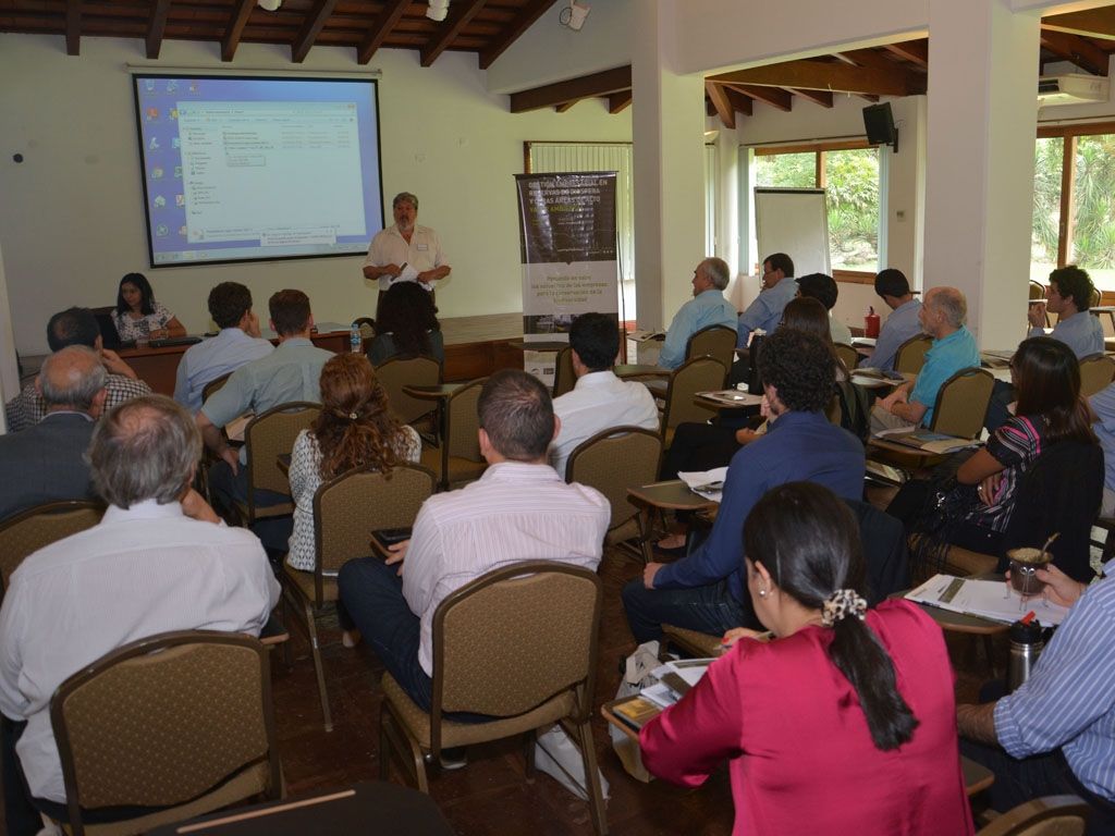 Ledesma: Seminario Internacional