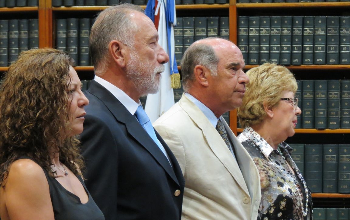 González y sus pares