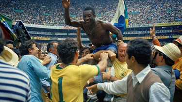 Pelé campeón del mundo.