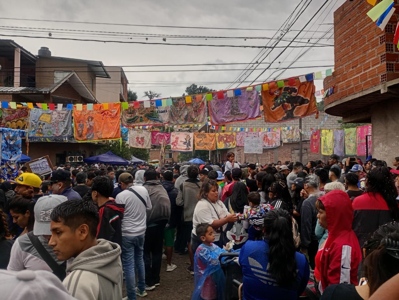 Bandas en vivo y más de 165 padrinos en la tradicional Chaya de Banderas de los Alegres del Chingo